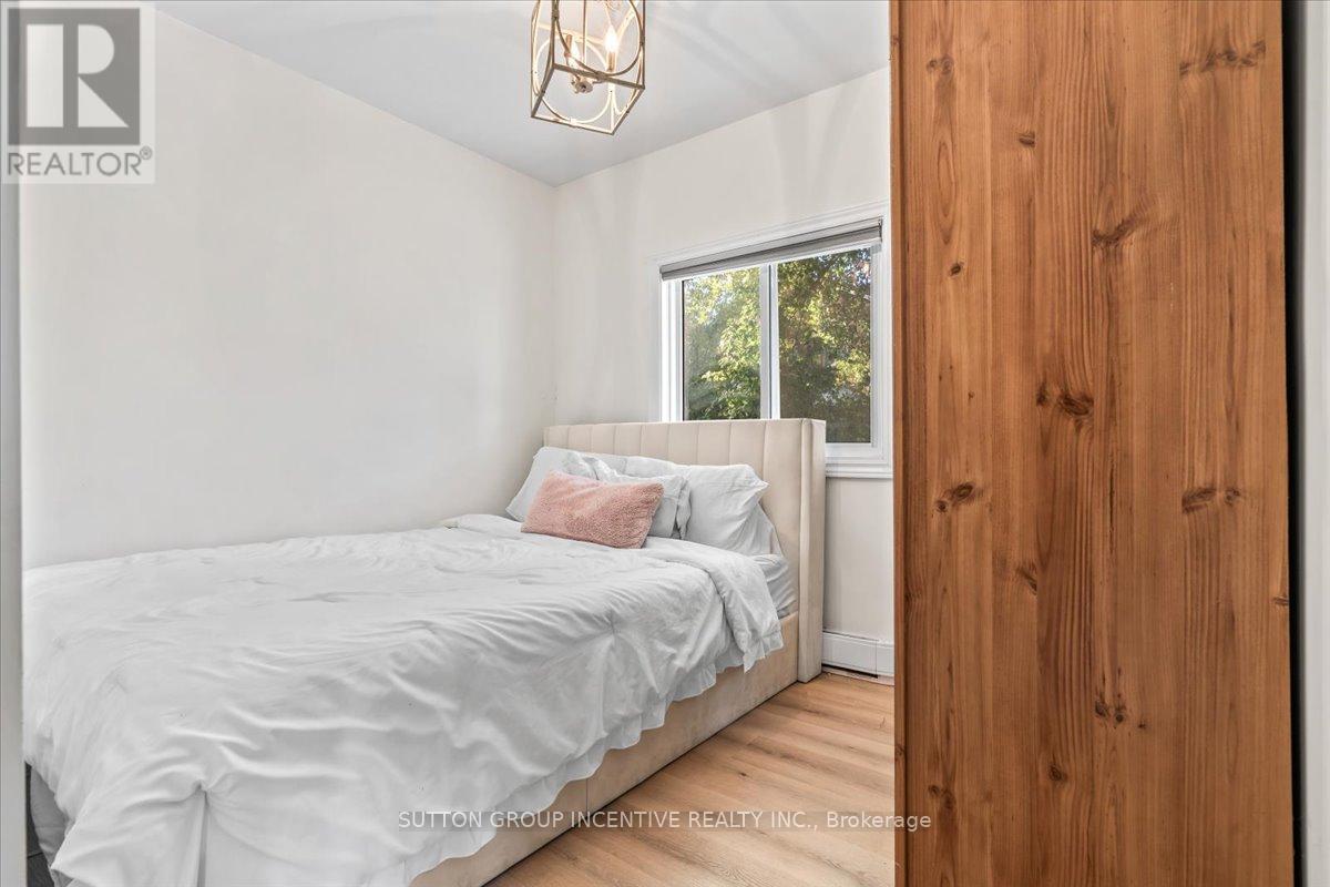 1226 Maple Road, Innisfil, Ontario  L0L 1C0 - Photo 31 - N12464135