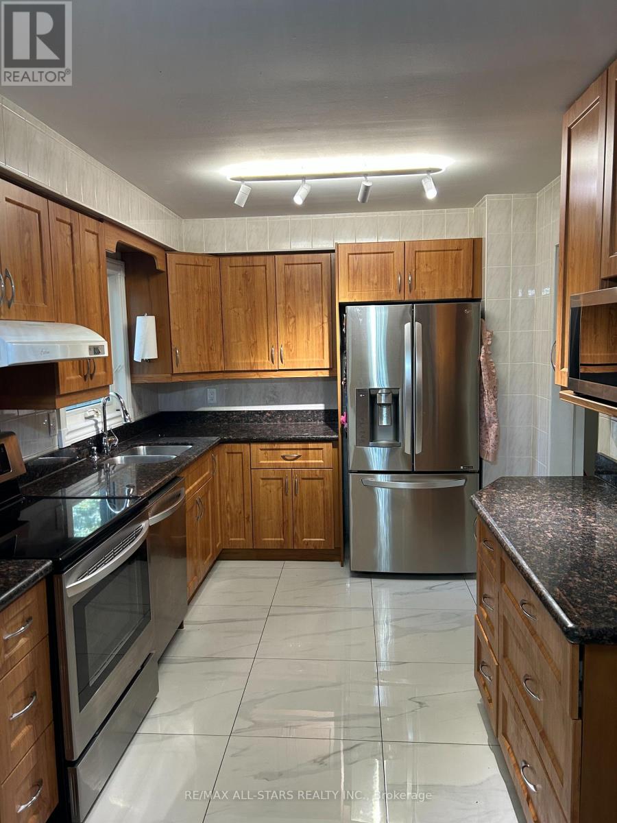 277 Risebrough Circuit, Markham, Ontario  L3R 3J3 - Photo 13 - N12464170