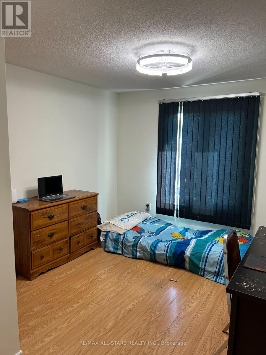 277 Risebrough Circuit, Markham, Ontario  L3R 3J3 - Photo 23 - N12464170