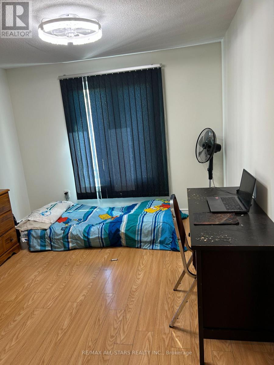 277 Risebrough Circuit, Markham, Ontario  L3R 3J3 - Photo 24 - N12464170