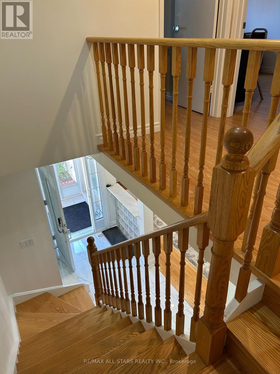 277 Risebrough Circuit, Markham, Ontario  L3R 3J3 - Photo 30 - N12464170