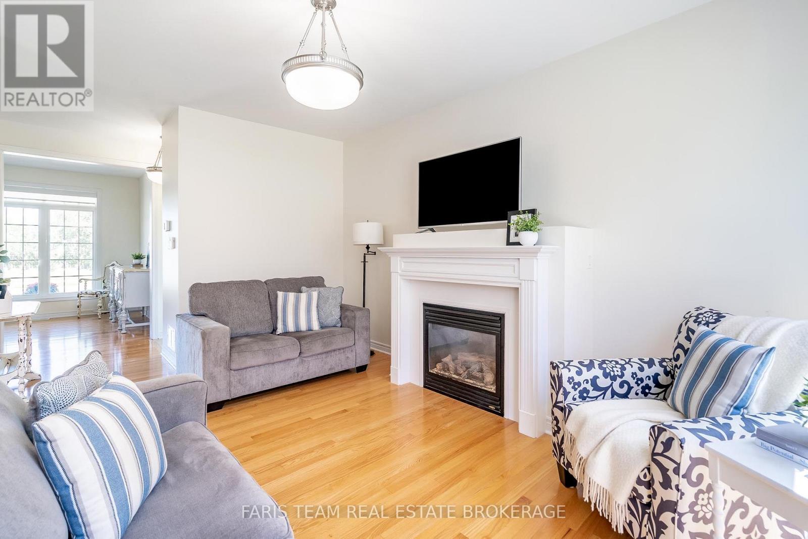 26 Barrington Trail, Collingwood, Ontario  L9Y 0G1 - Photo 11 - S12464166
