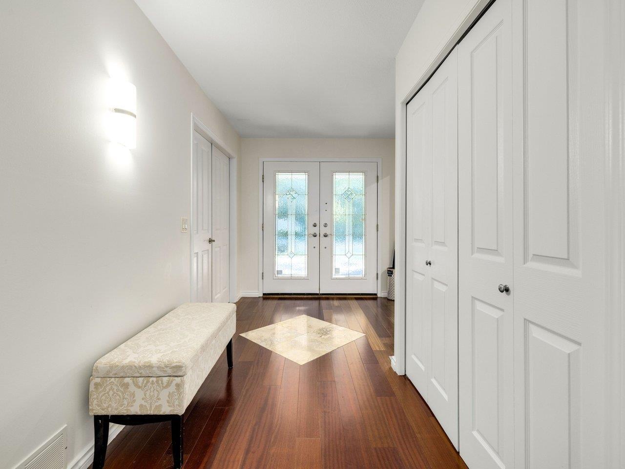 1837 134a Street, Surrey, British Columbia  V4A 9E2 - Photo 3 - R3057092
