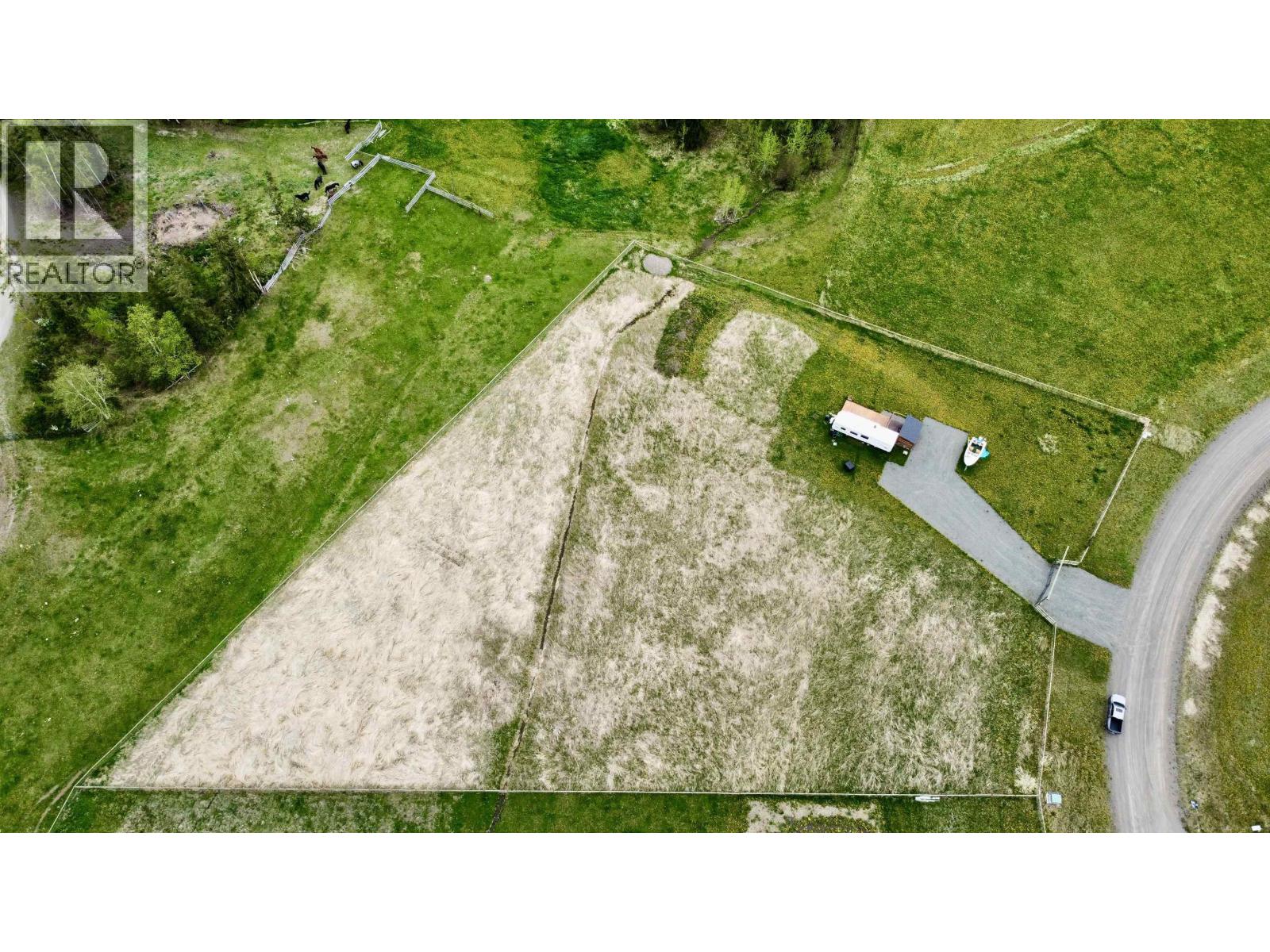 3971 Canimview Drive, Canim Lake, British Columbia V0K 1J0 - Photo 8 - R3003133