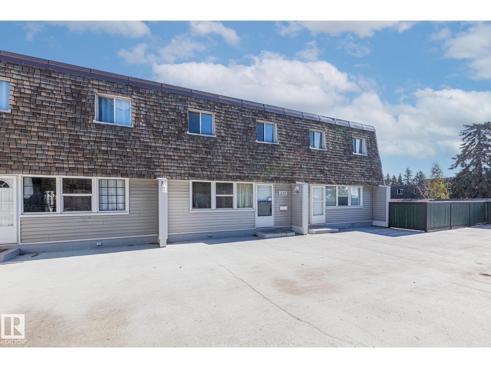 222 VILLAGE ON THE GREEN NW, edmonton, Alberta