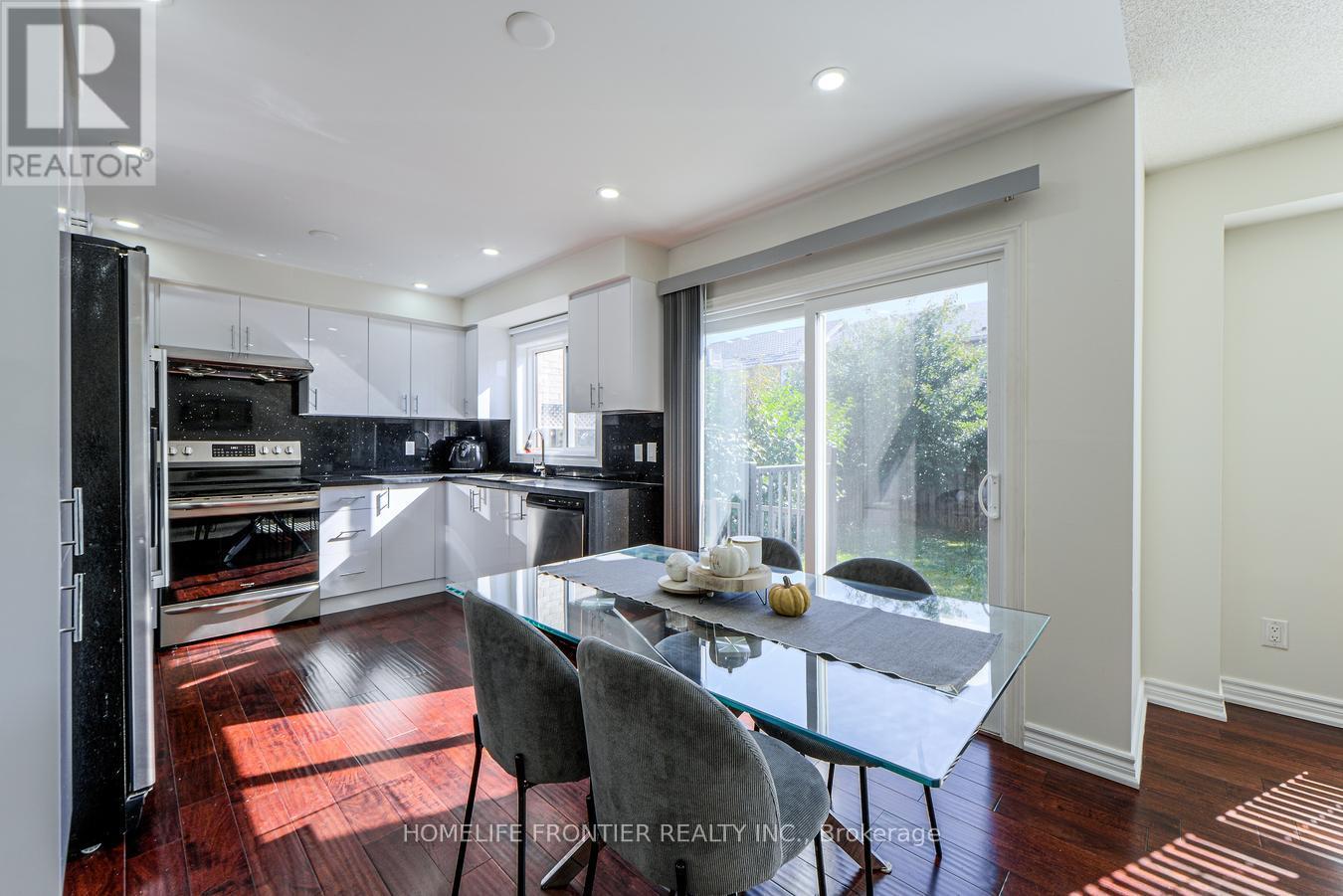 3391 Bruzan Crescent, Mississauga, Ontario  L5N 8M2 - Photo 15 - W12449342
