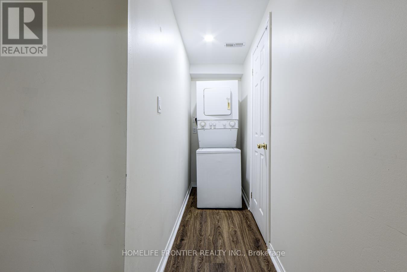 3391 Bruzan Crescent, Mississauga, Ontario  L5N 8M2 - Photo 46 - W12449342