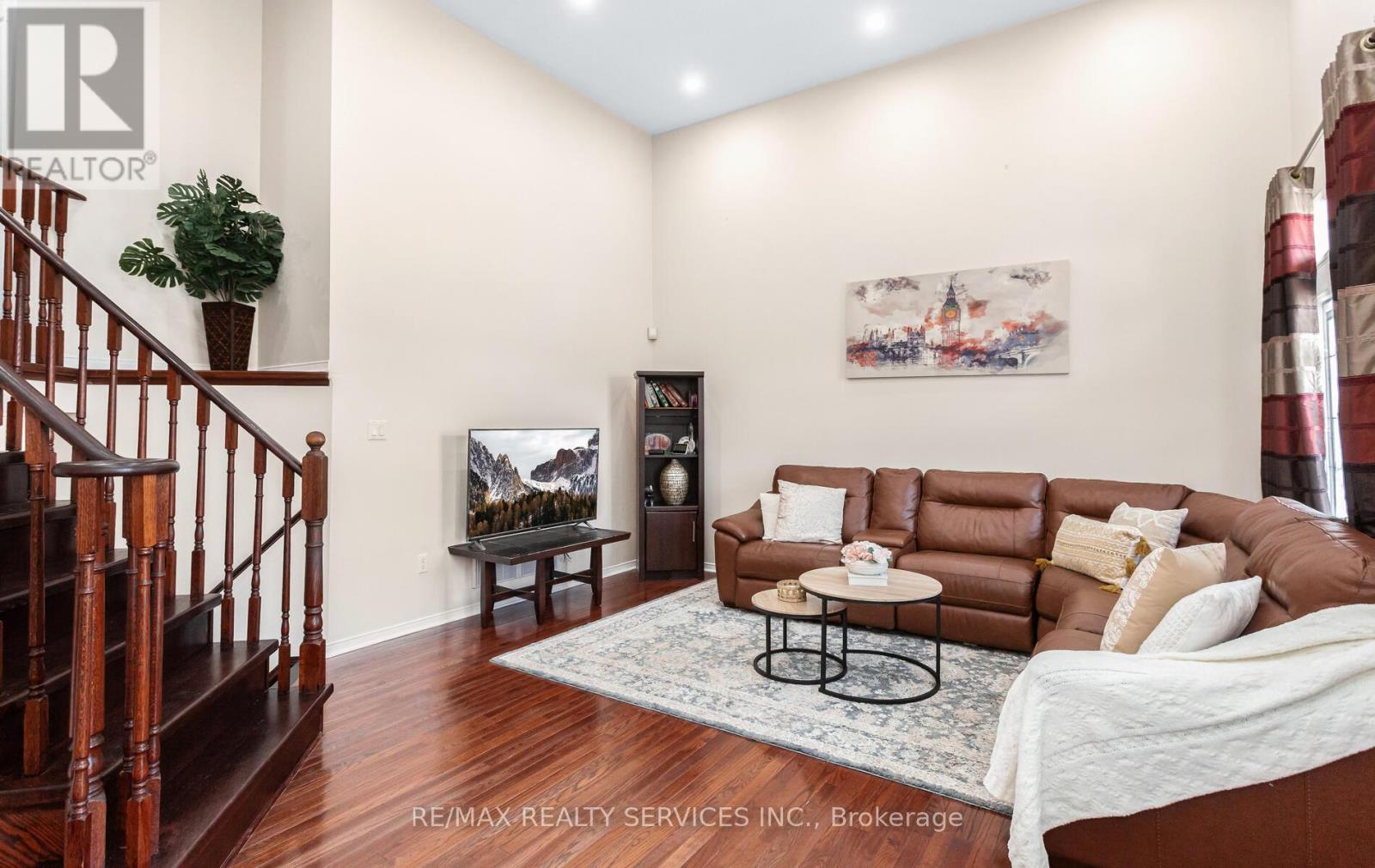 3770 Brinwood Gate, Mississauga, Ontario  L5M 7H2 - Photo 21 - W12464068