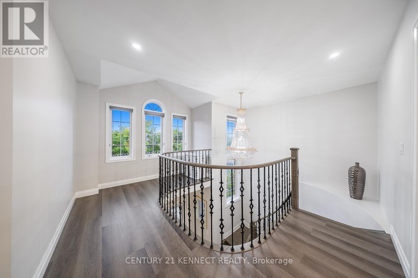 656 Kaiser Drive, Mississauga, Ontario  L5W 1T6 - Photo 20 - W12464074
