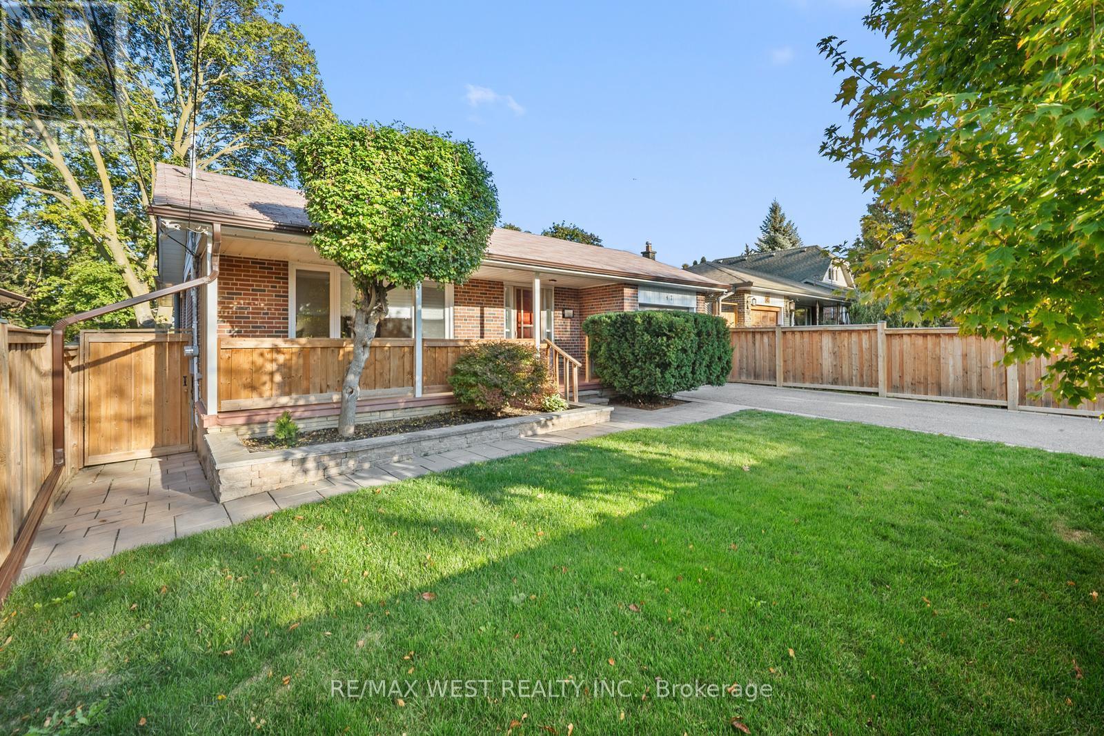 47 GIBSON AVENUE, Toronto, Ontario