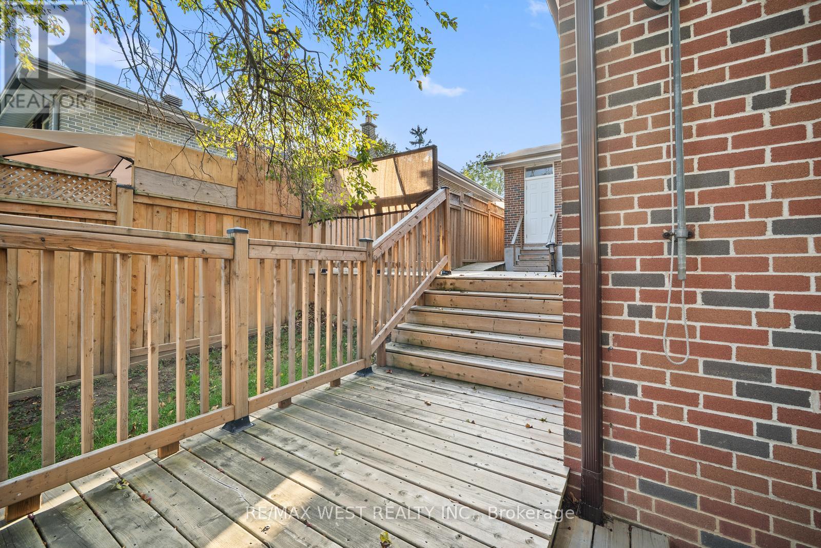 47 Gibson Avenue, Toronto, Ontario  M9V 2S5 - Photo 15 - W12464088