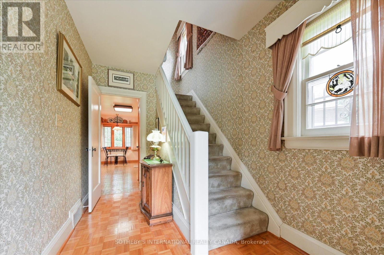 78 Humberview Road, Toronto, Ontario  M6S 1W8 - Photo 18 - W12464095