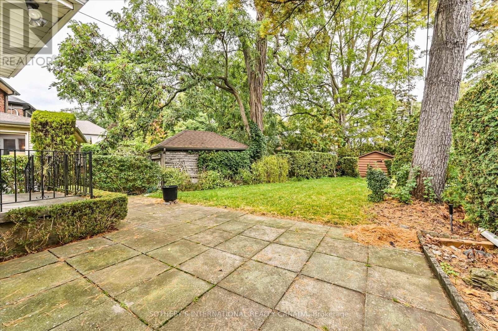 78 Humberview Road, Toronto, Ontario  M6S 1W8 - Photo 33 - W12464095