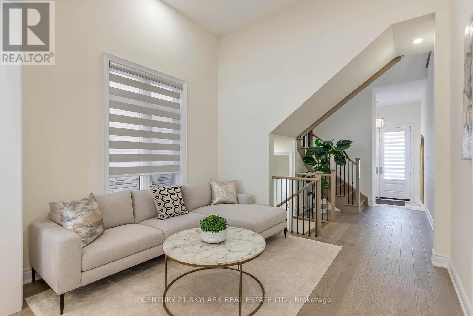 2404 Edward Leaver Trail, Oakville, Ontario  L6M 5M2 - Photo 12 - W12464103