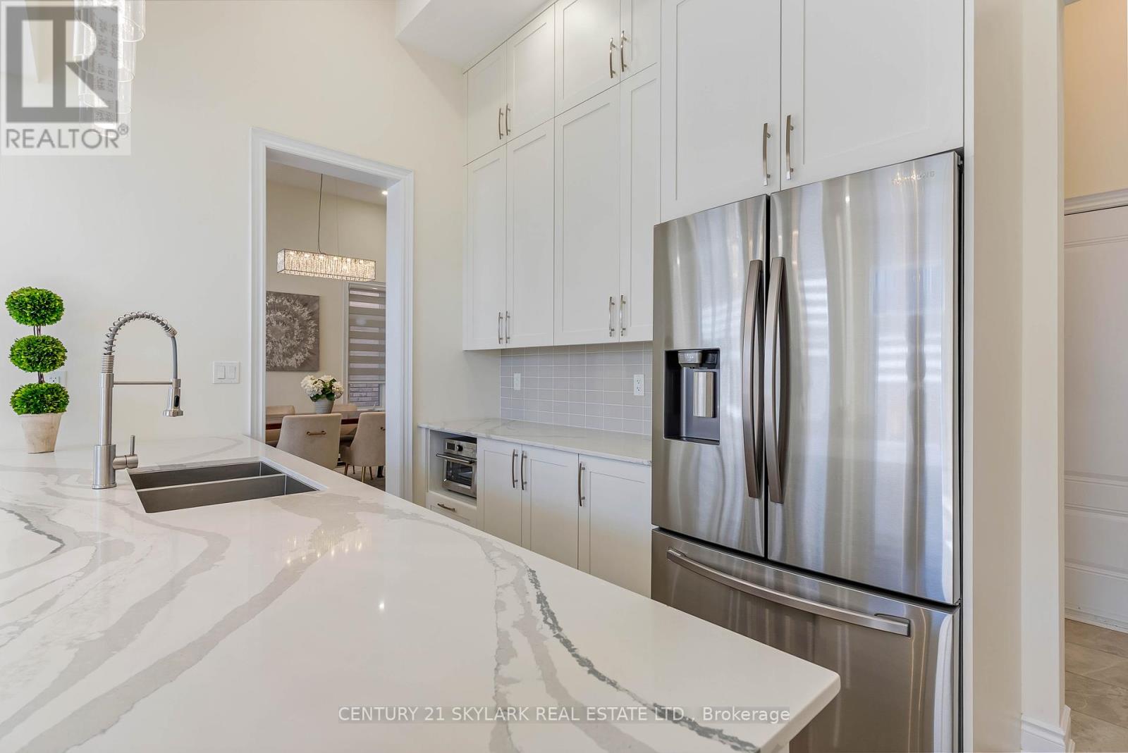2404 Edward Leaver Trail, Oakville, Ontario  L6M 5M2 - Photo 23 - W12464103