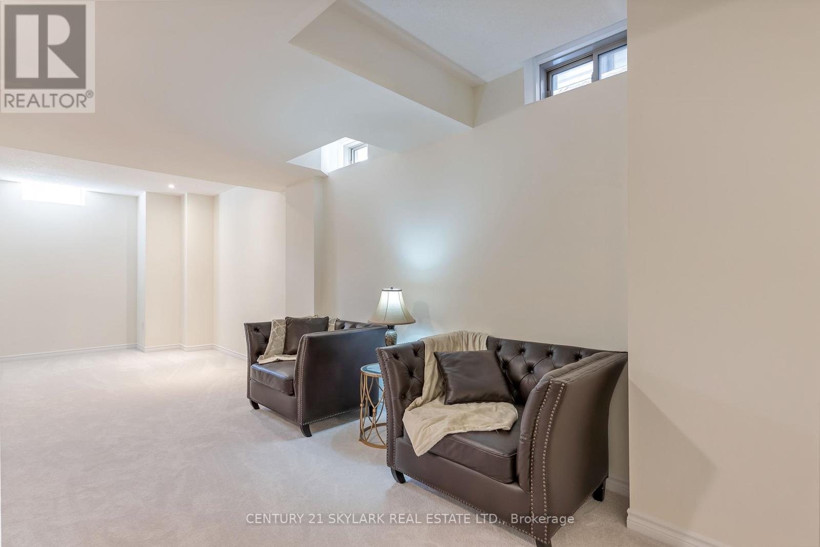 2404 Edward Leaver Trail, Oakville, Ontario  L6M 5M2 - Photo 45 - W12464103