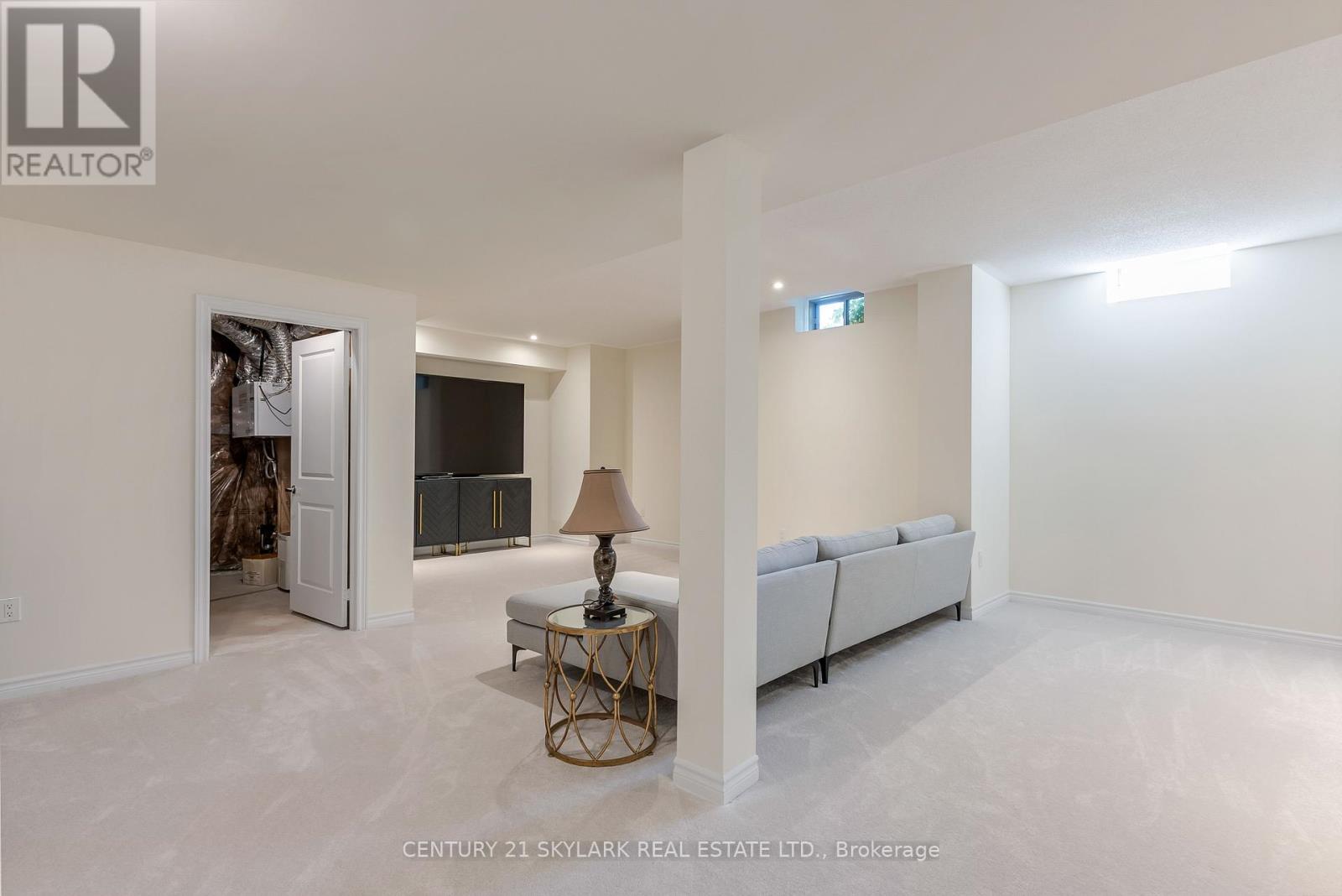 2404 Edward Leaver Trail, Oakville, Ontario  L6M 5M2 - Photo 46 - W12464103