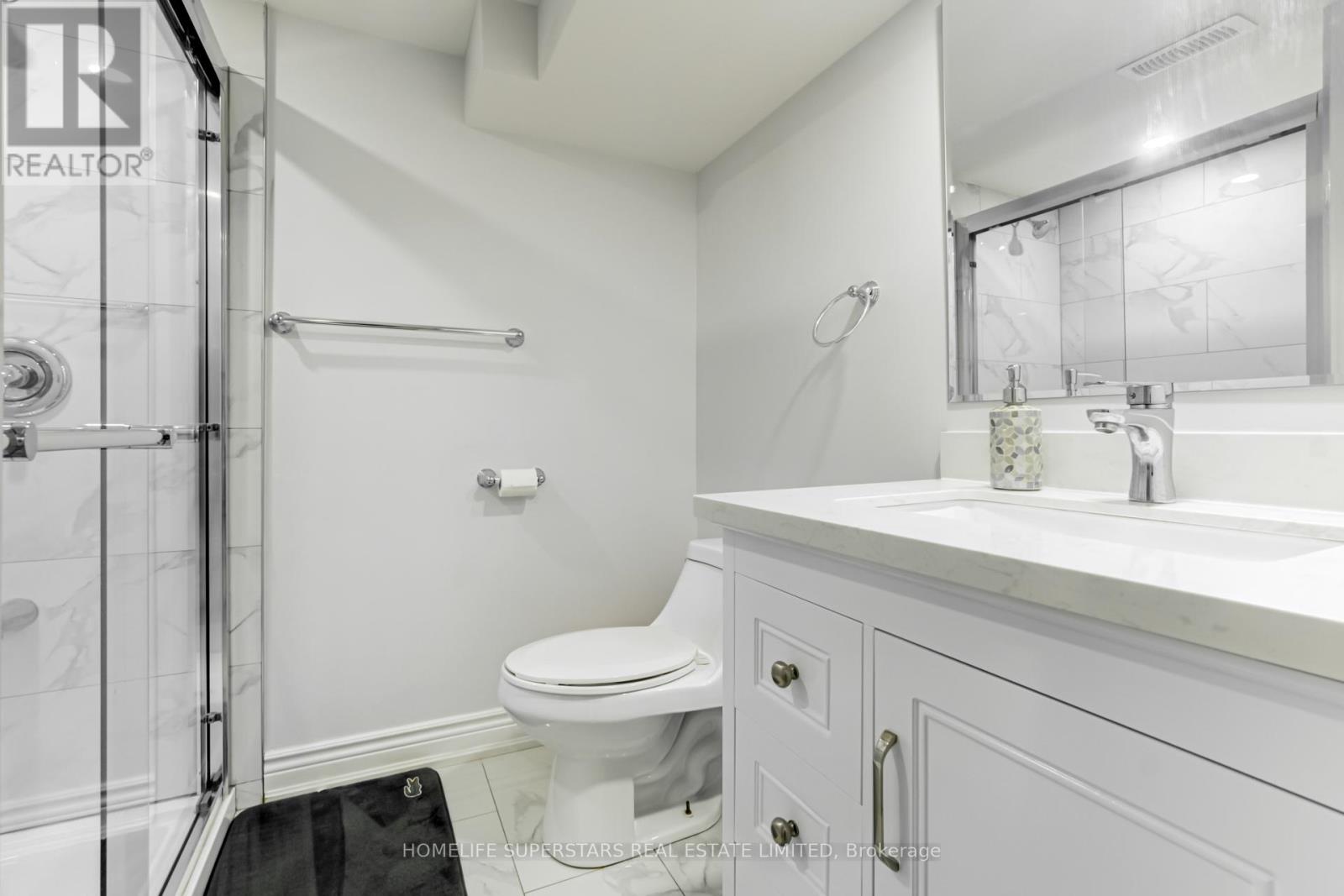 29 Pony Farm Drive, Toronto, Ontario  M9R 0B3 - Photo 22 - W12464118