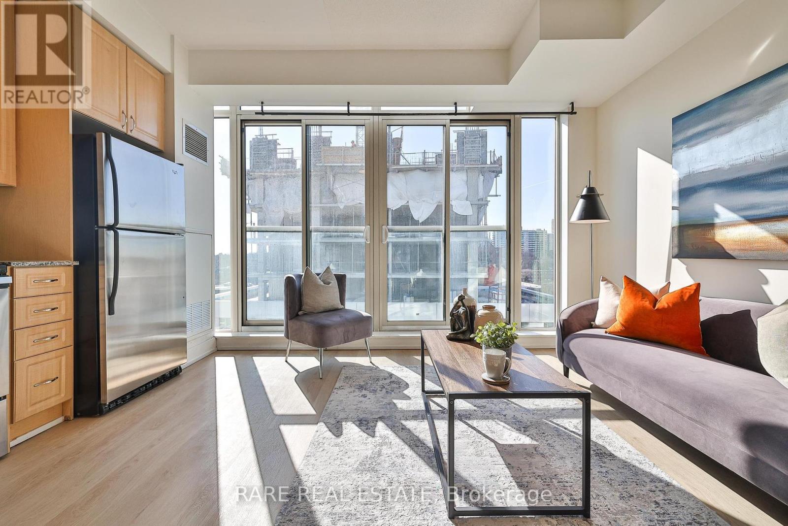 607 - 1638 Bloor Street W, Toronto, Ontario  M6P 1A7 - Photo 14 - W12464154