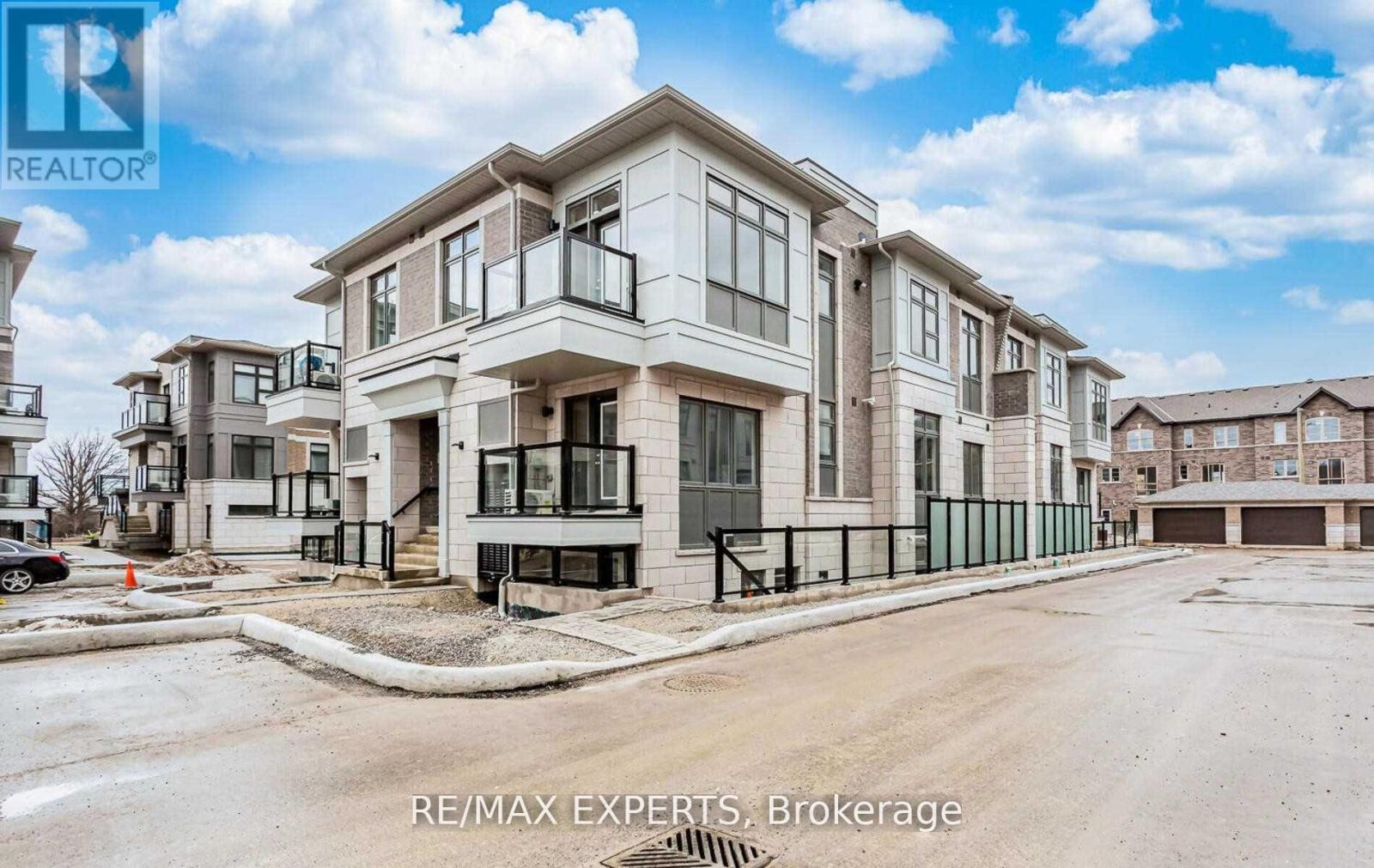 608 - 50 HALLIFORD PLACE, Brampton, Ontario