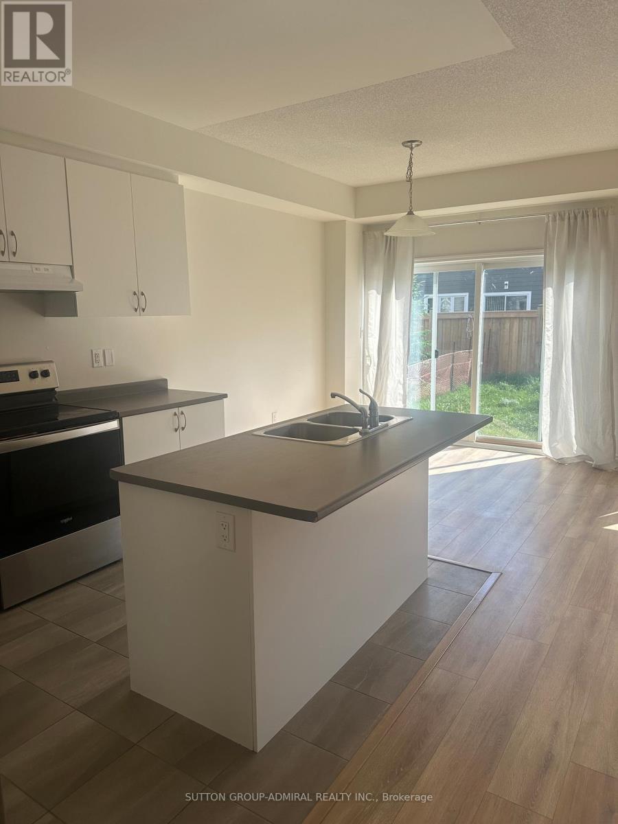 16 Dunes D Drive, Wasaga Beach, Ontario  L9Z 0J1 - Photo 7 - S12388873