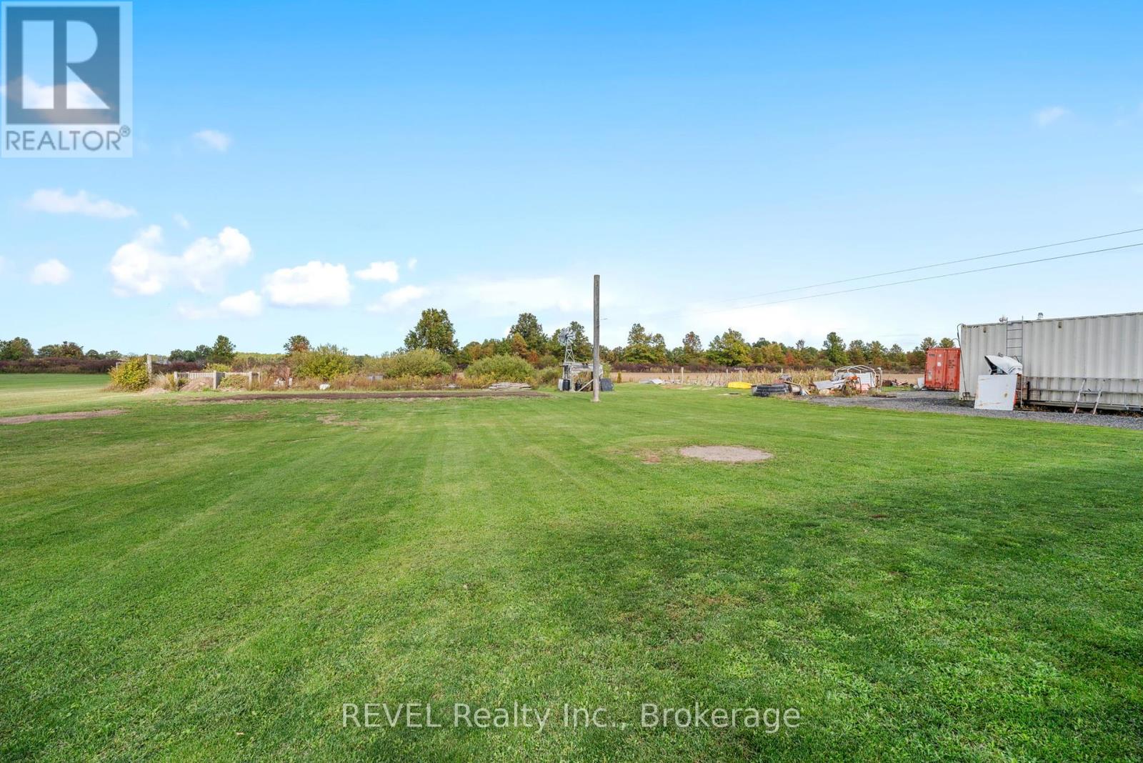 3594 Netherby Road, Fort Erie, Ontario  L3B 5N7 - Photo 5 - X12464216