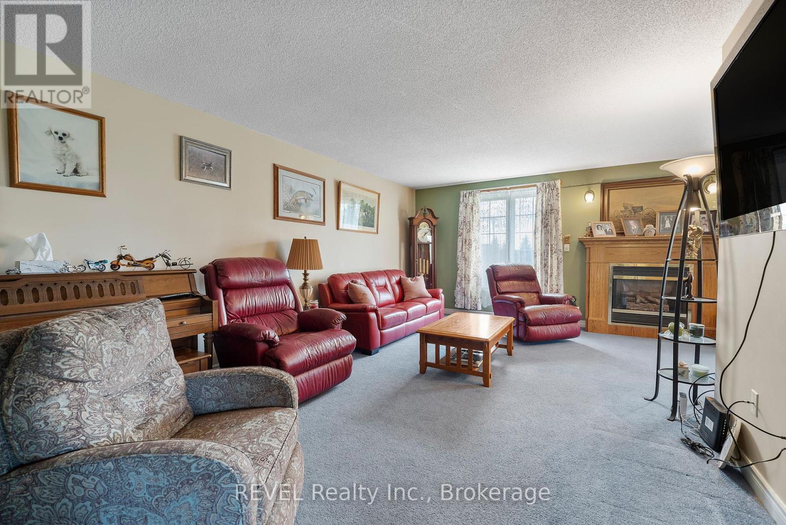 3594 Netherby Road, Fort Erie, Ontario  L3B 5N7 - Photo 9 - X12464216
