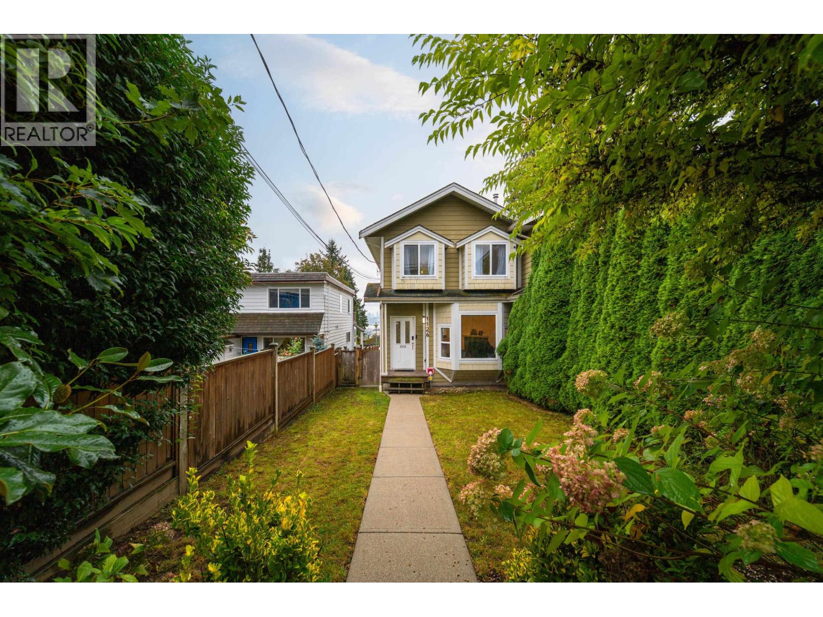 1126 Rochester Avenue, Coquitlam, British Columbia  V3K 2X4 - Photo 1 - R3058820