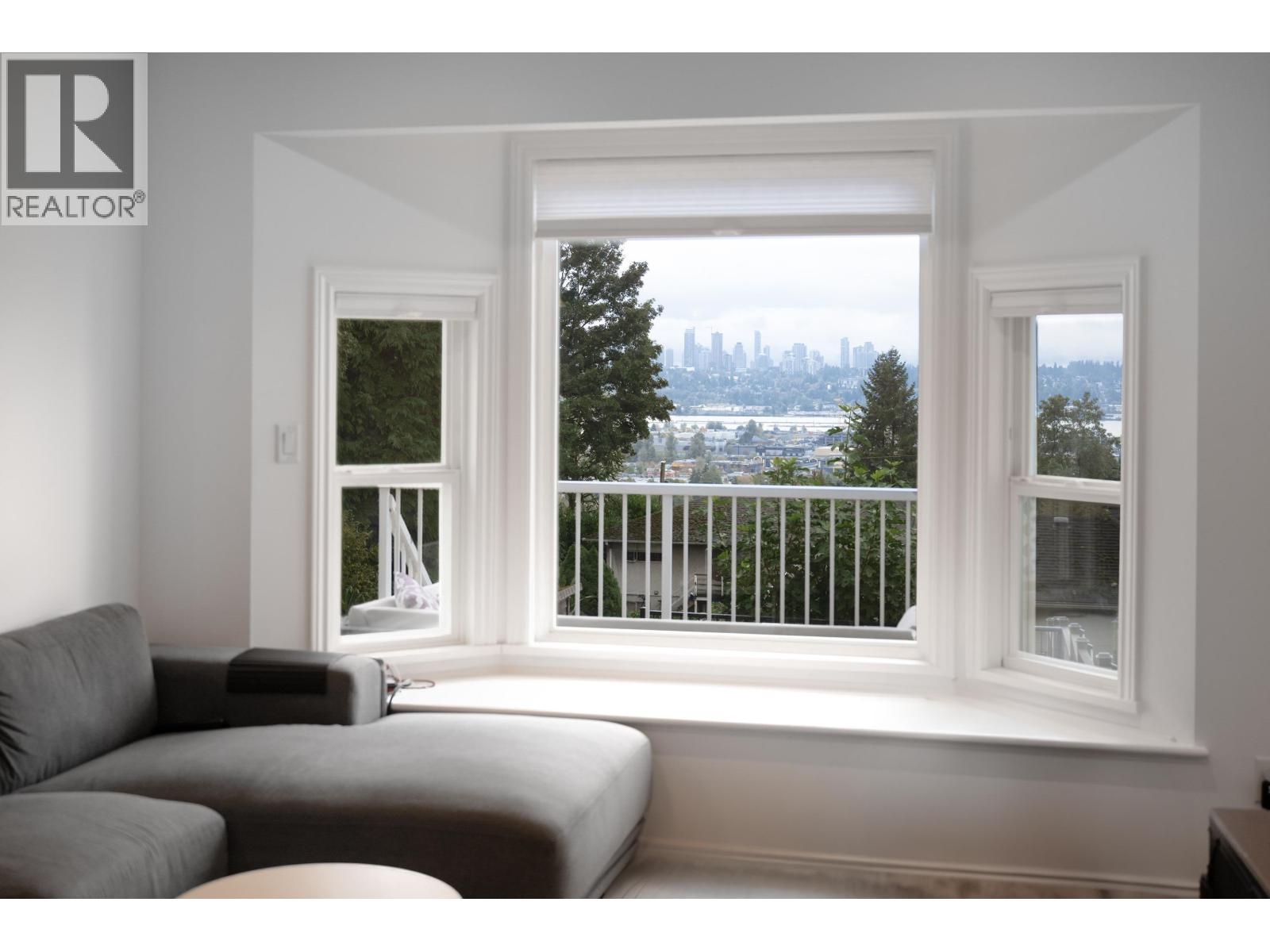 1126 Rochester Avenue, Coquitlam, British Columbia  V3K 2X4 - Photo 11 - R3058820