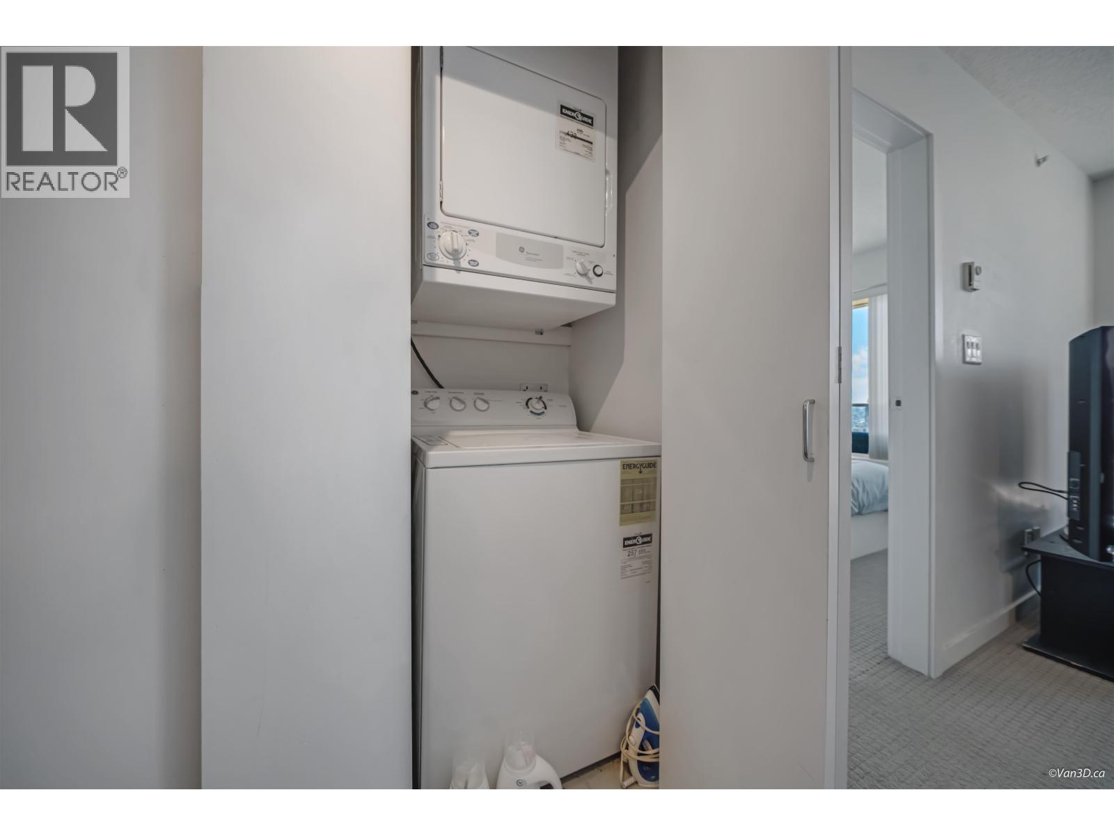 2714 610 Granville Street, Vancouver, British Columbia  V6C 3T3 - Photo 11 - R3058834