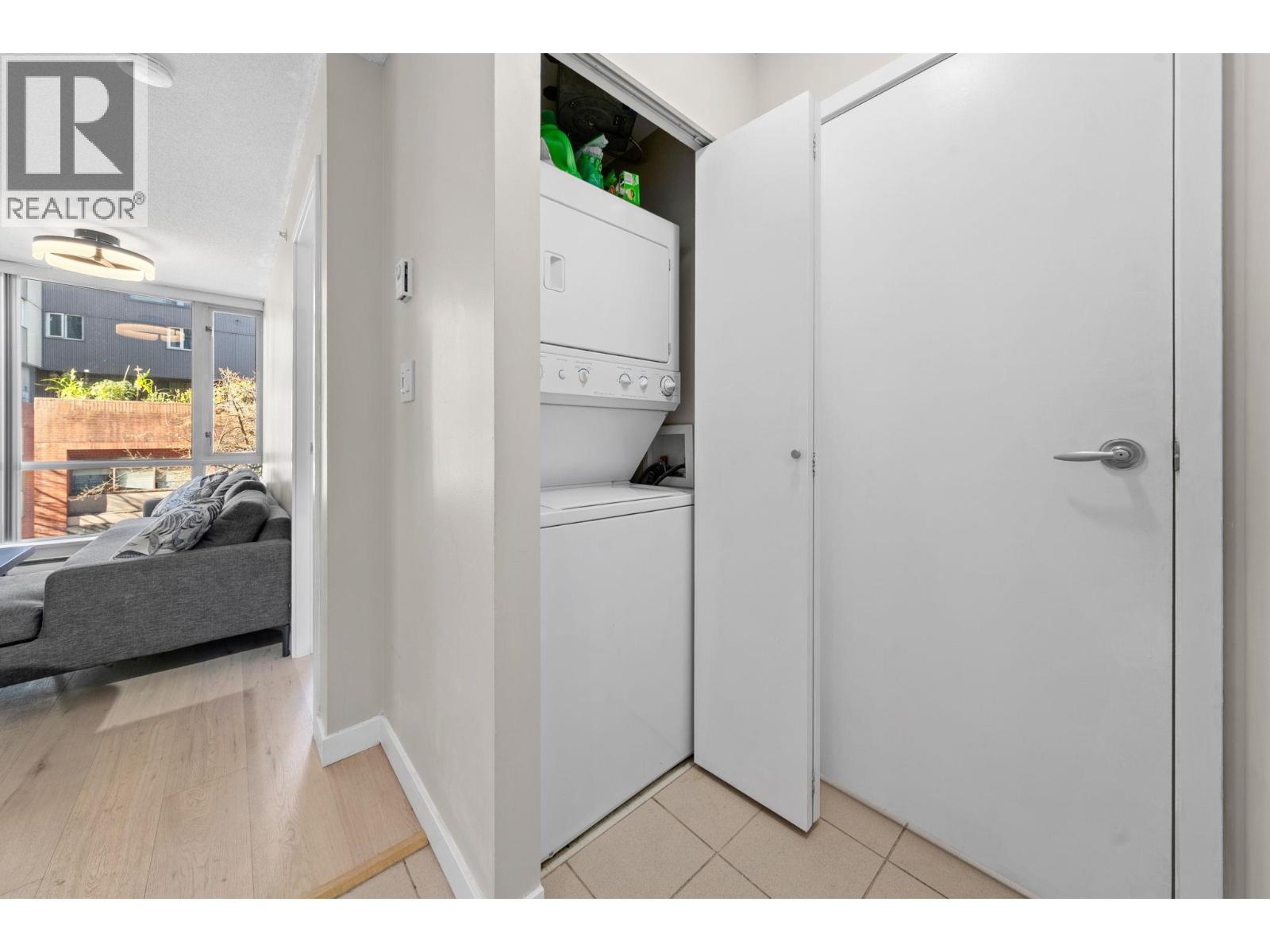 305 1082 Seymour Street, Vancouver, British Columbia  V6B 1X9 - Photo 22 - R3058850