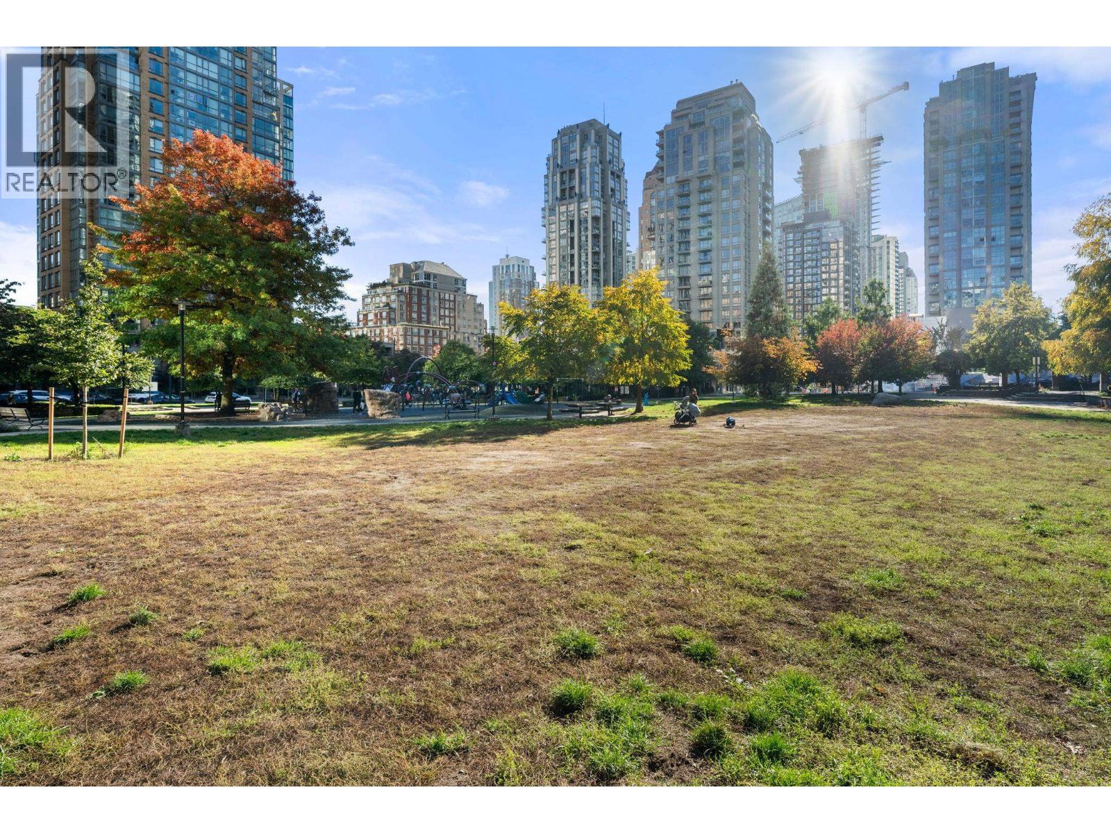 305 1082 Seymour Street, Vancouver, British Columbia  V6B 1X9 - Photo 33 - R3058850