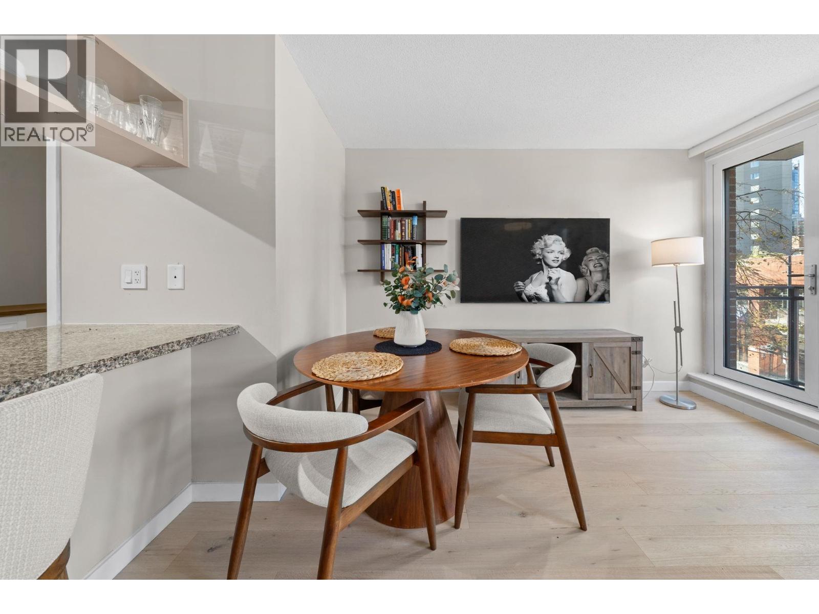 305 1082 Seymour Street, Vancouver, British Columbia  V6B 1X9 - Photo 5 - R3058850