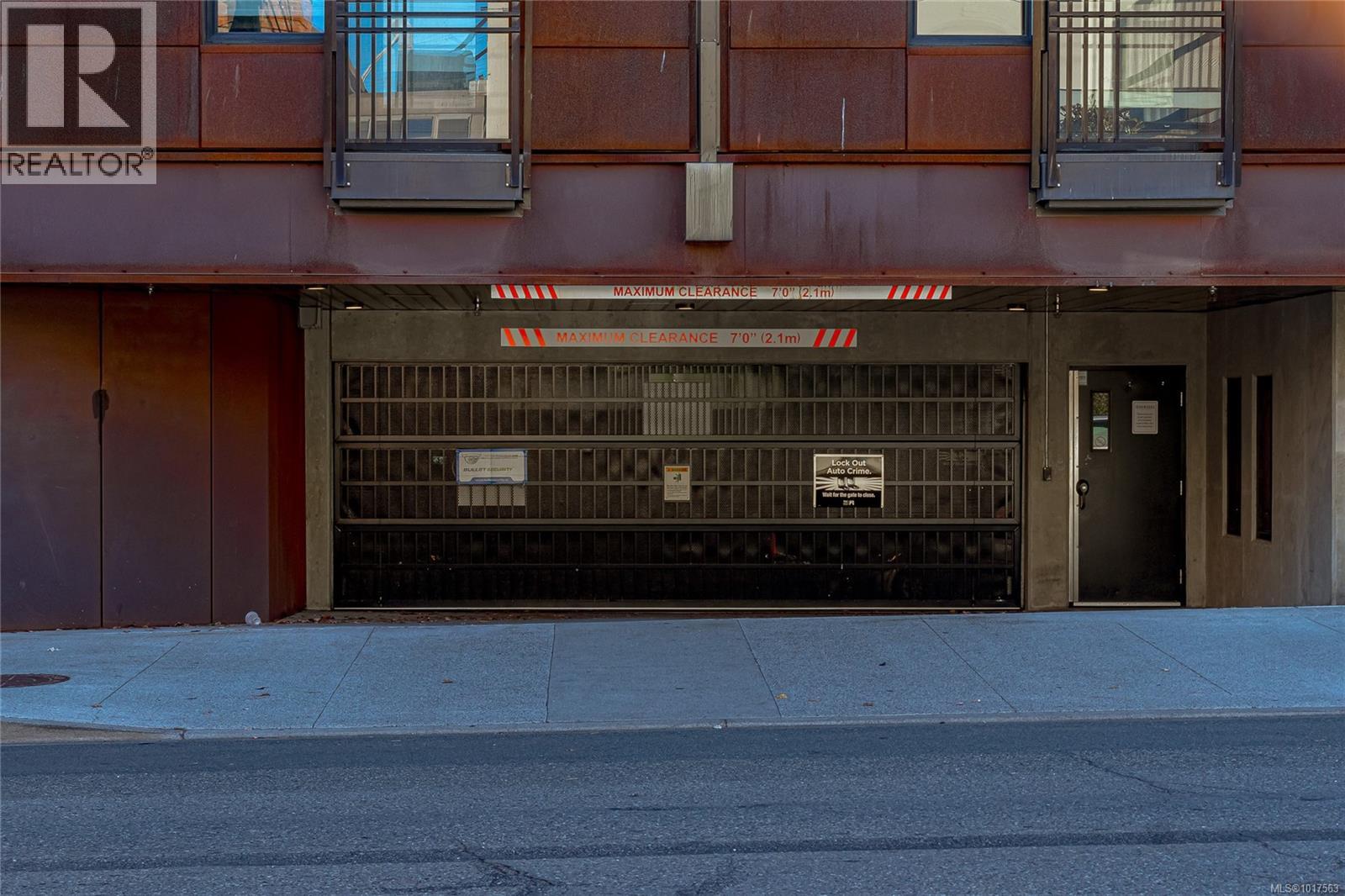 316 515 Chatham St, Victoria, British Columbia V8T 0C8 - Photo 20 - 1017563