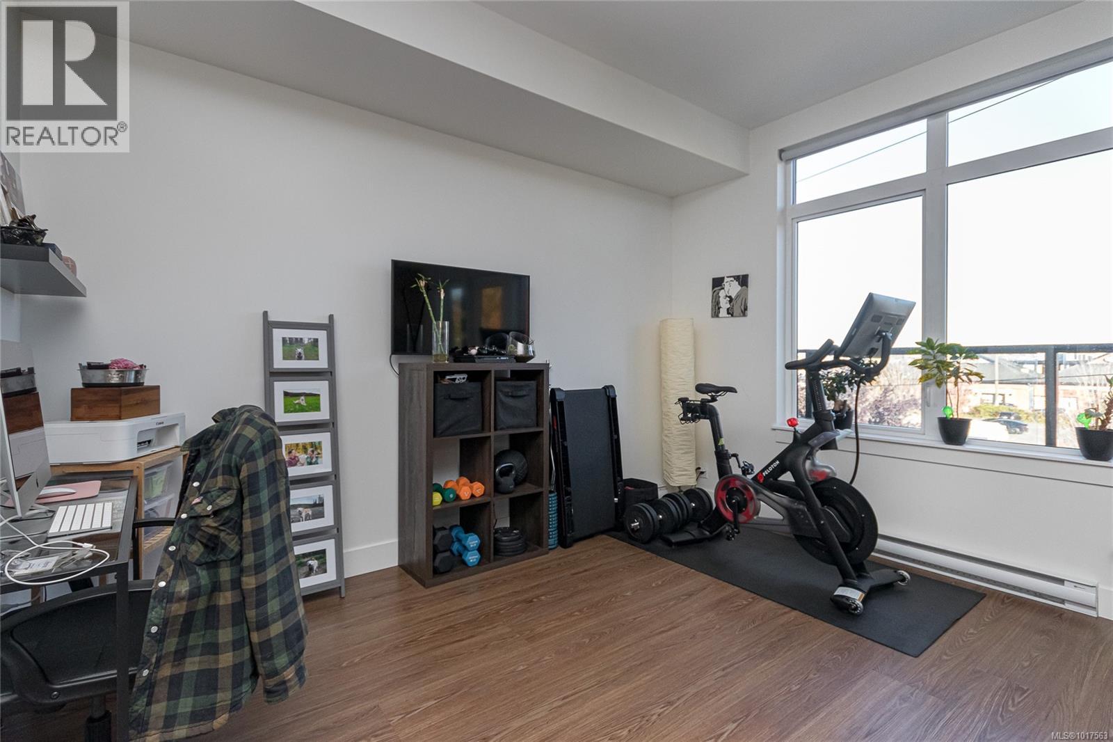 316 515 Chatham St, Victoria, British Columbia V8T 0C8 - Photo 7 - 1017563