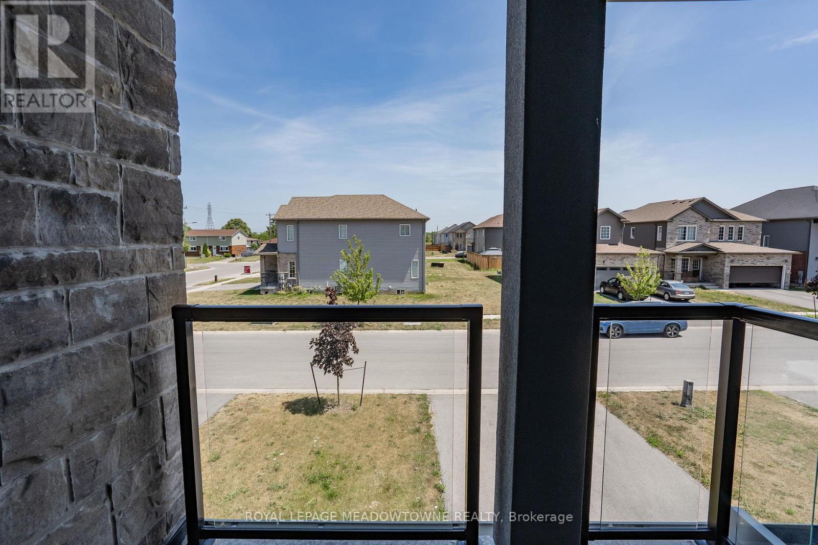 16 Bethune Avenue, Welland, Ontario  L3B 0H5 - Photo 36 - X12464102