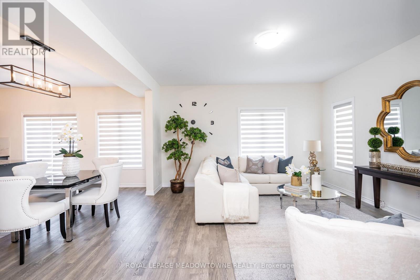 16 Bethune Avenue, Welland, Ontario  L3B 0H5 - Photo 4 - X12464102