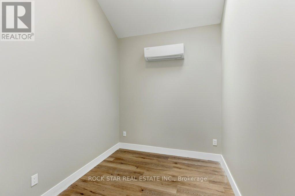111 Mcalpine Avenue S, Welland, Ontario  L3B 1T7 - Photo 27 - X12464110