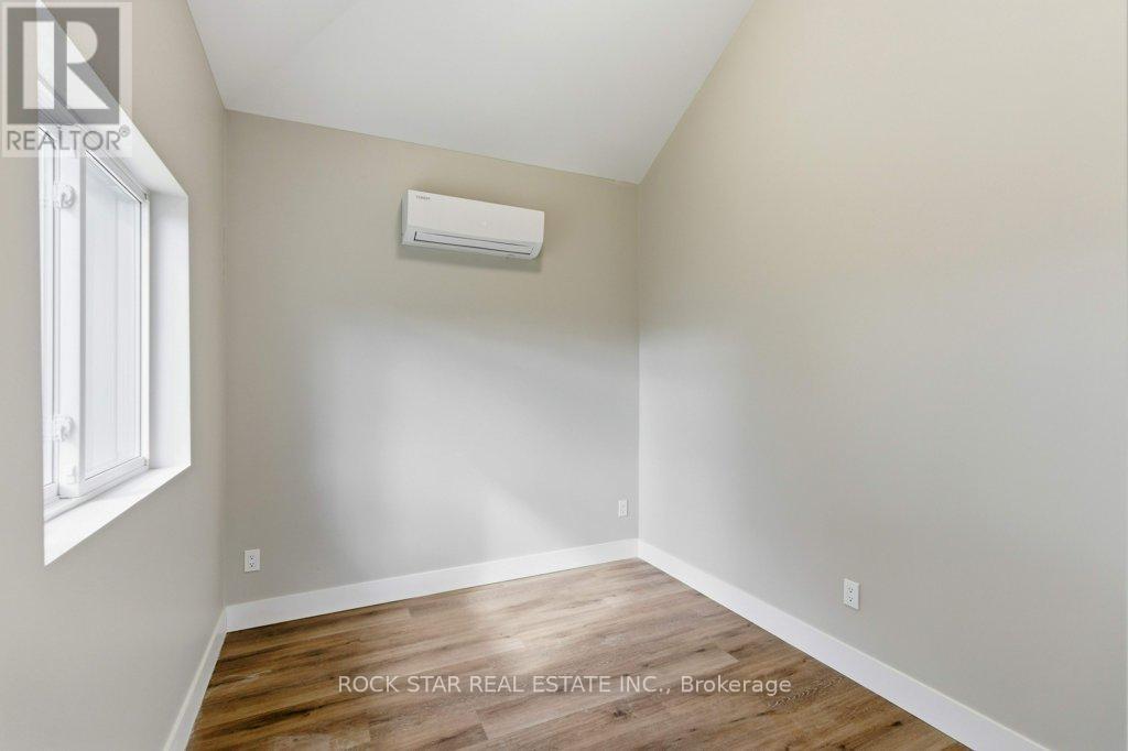 111 Mcalpine Avenue S, Welland, Ontario  L3B 1T7 - Photo 29 - X12464110