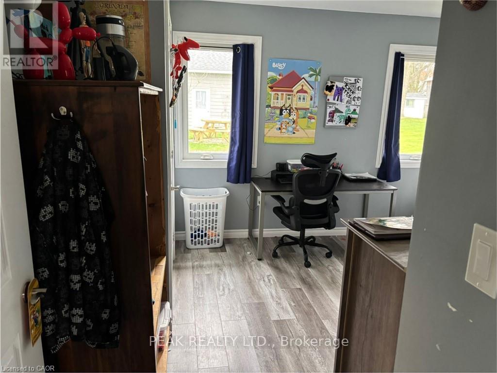 46 Elora Estates S, Minto, Ontario  L3Z 3E6 - Photo 8 - X12464111