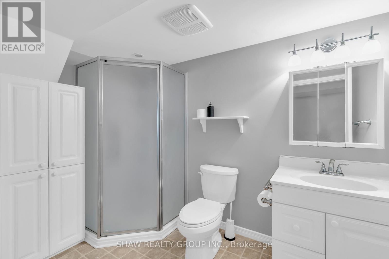 200 Mcmeeken Drive, Cambridge, Ontario  N3C 4H2 - Photo 41 - X12464146