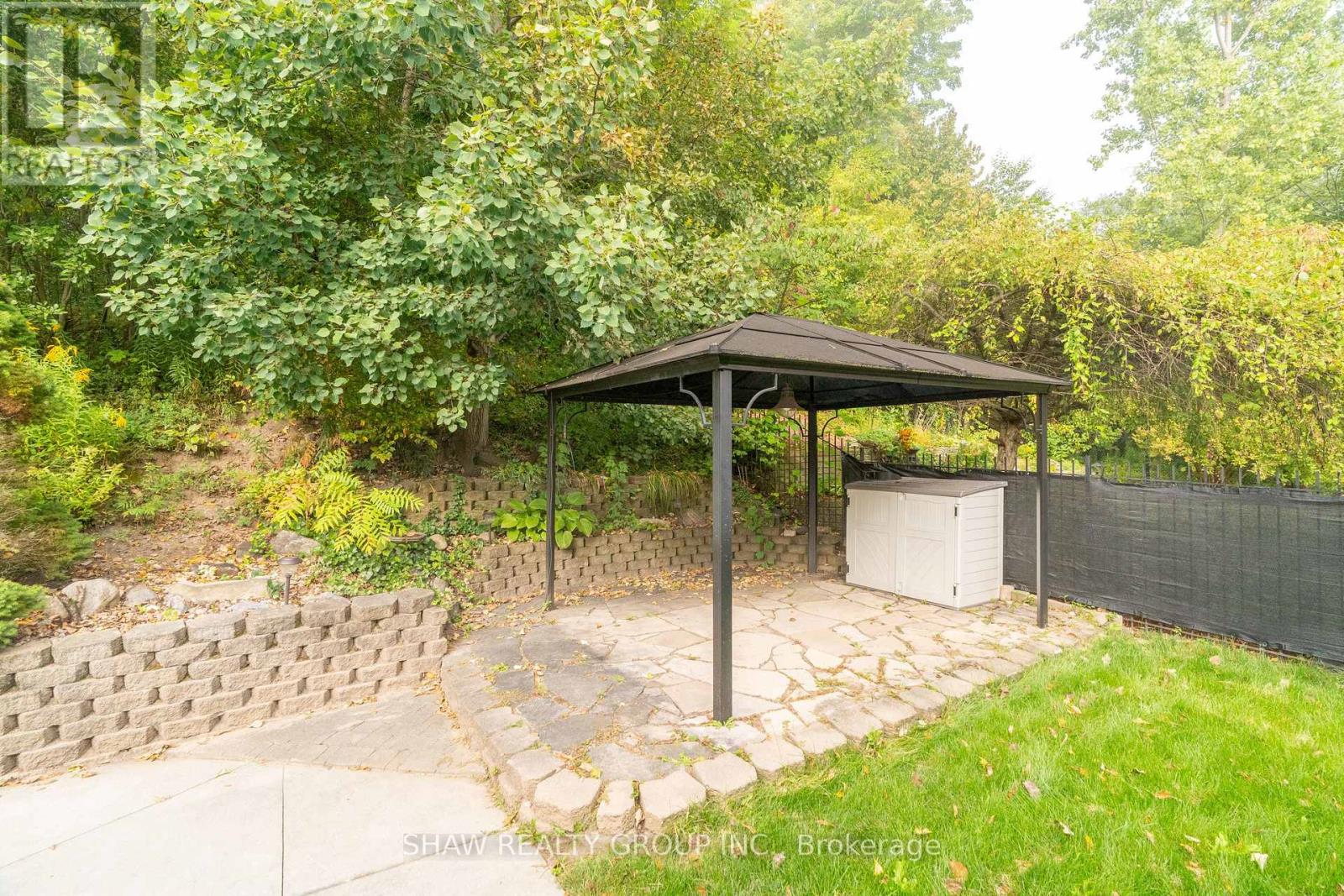 200 Mcmeeken Drive, Cambridge, Ontario  N3C 4H2 - Photo 45 - X12464146