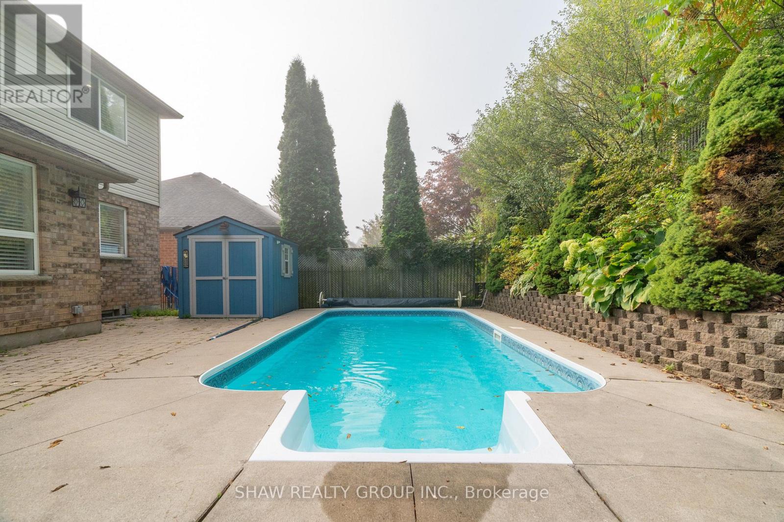 200 Mcmeeken Drive, Cambridge, Ontario  N3C 4H2 - Photo 46 - X12464146