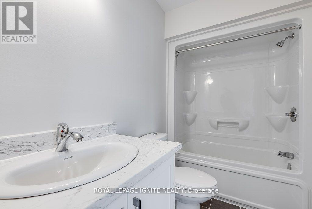 23 Margaret Graham Terrace, Smiths Falls, Ontario  K7A 0B9 - Photo 17 - X12464149