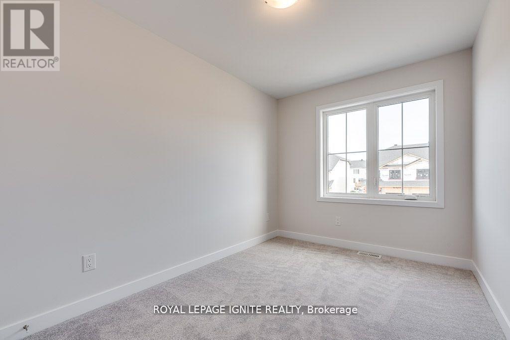 83 Whitcomb Crescent, Smiths Falls, Ontario  K7A 0A9 - Photo 16 - X12464173