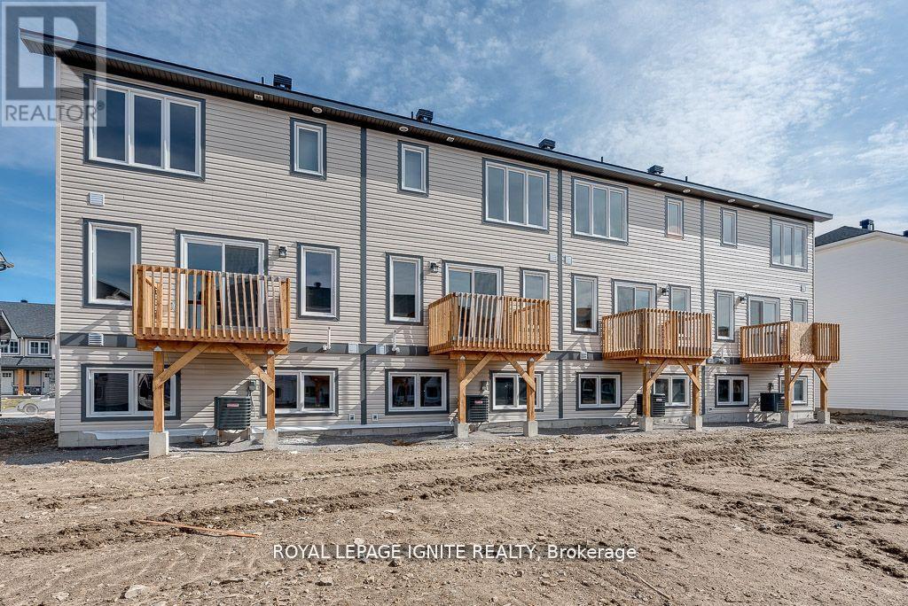 83 Whitcomb Crescent, Smiths Falls, Ontario  K7A 0A9 - Photo 28 - X12464173