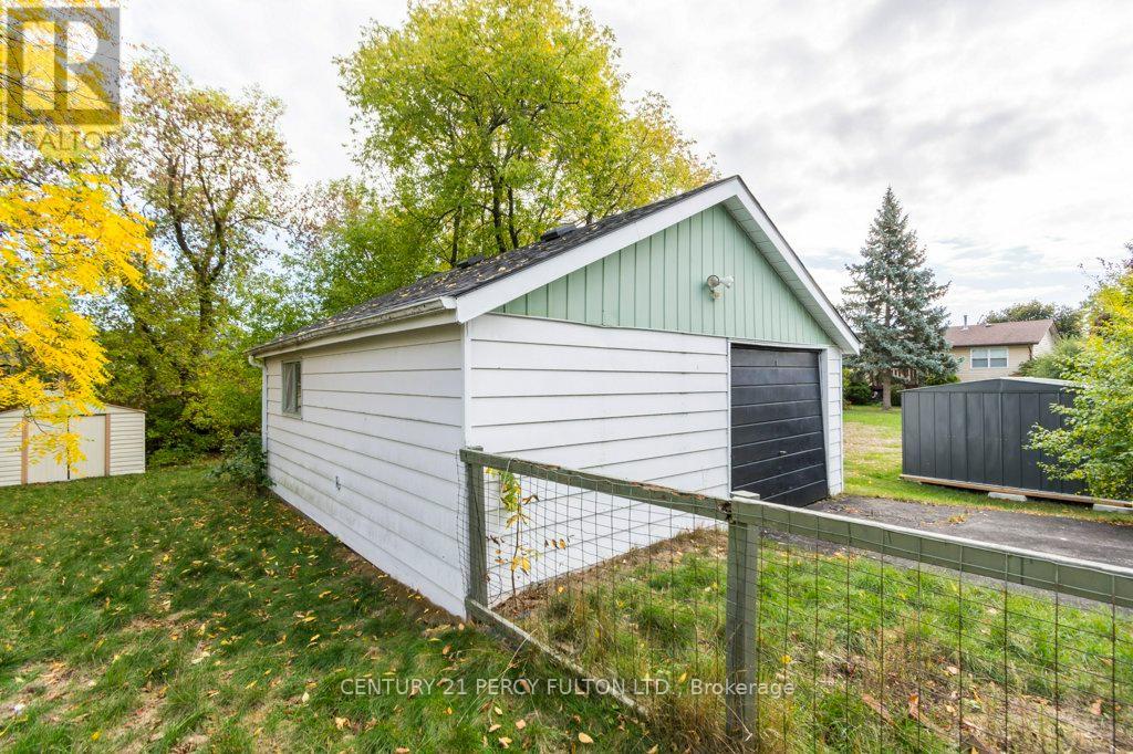 Bsmt - 71 Prince Of Wales Drive, Belleville, Ontario  K8P 2T6 - Photo 19 - X12464185