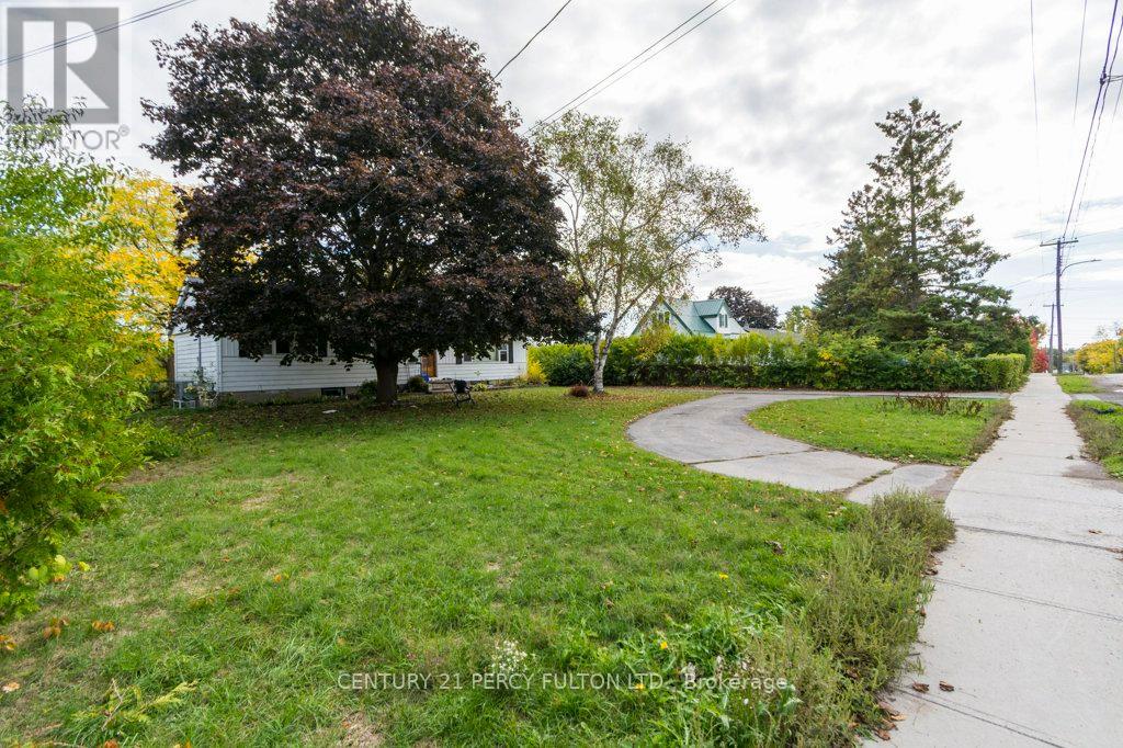 Bsmt - 71 Prince Of Wales Drive, Belleville, Ontario  K8P 2T6 - Photo 3 - X12464185