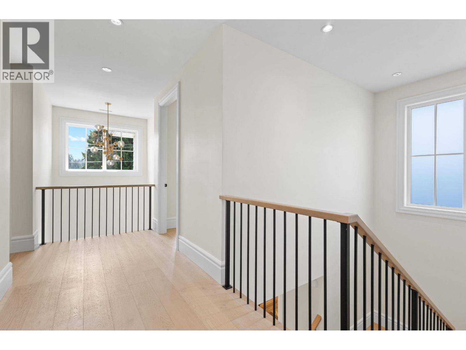 1115 Cottonwood Avenue, Coquitlam, British Columbia  V3J 2T4 - Photo 13 - R3058854
