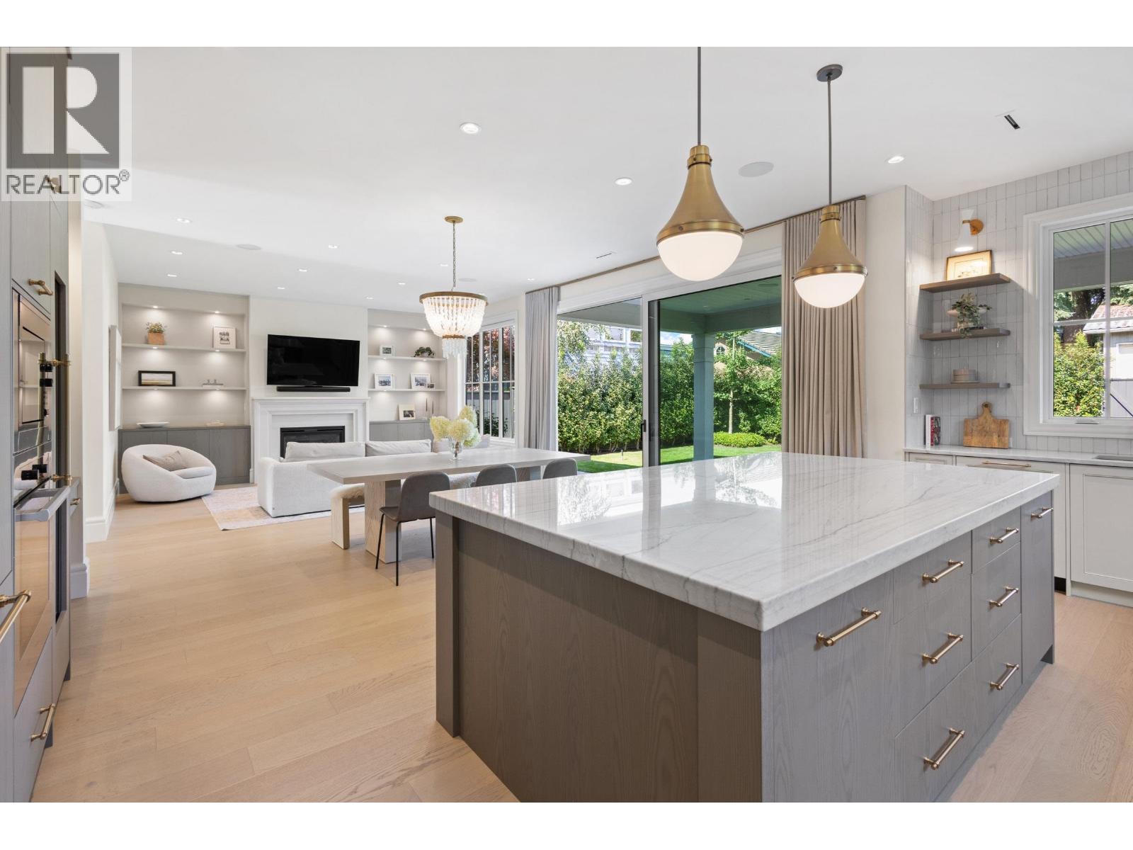 1115 Cottonwood Avenue, Coquitlam, British Columbia  V3J 2T4 - Photo 7 - R3058854